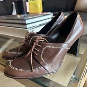 Via Spiga Oxford Style Heels